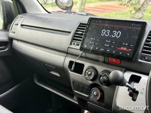 Toyota Hiace 2.0A DX