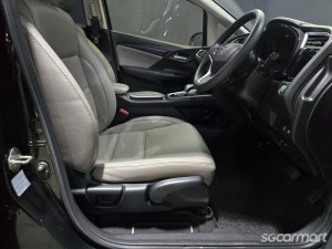 Honda Shuttle Hybrid 1.5A