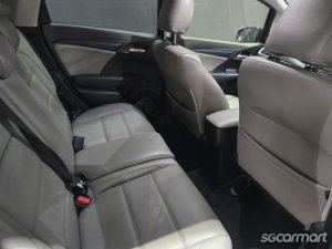 Honda Shuttle Hybrid 1.5A