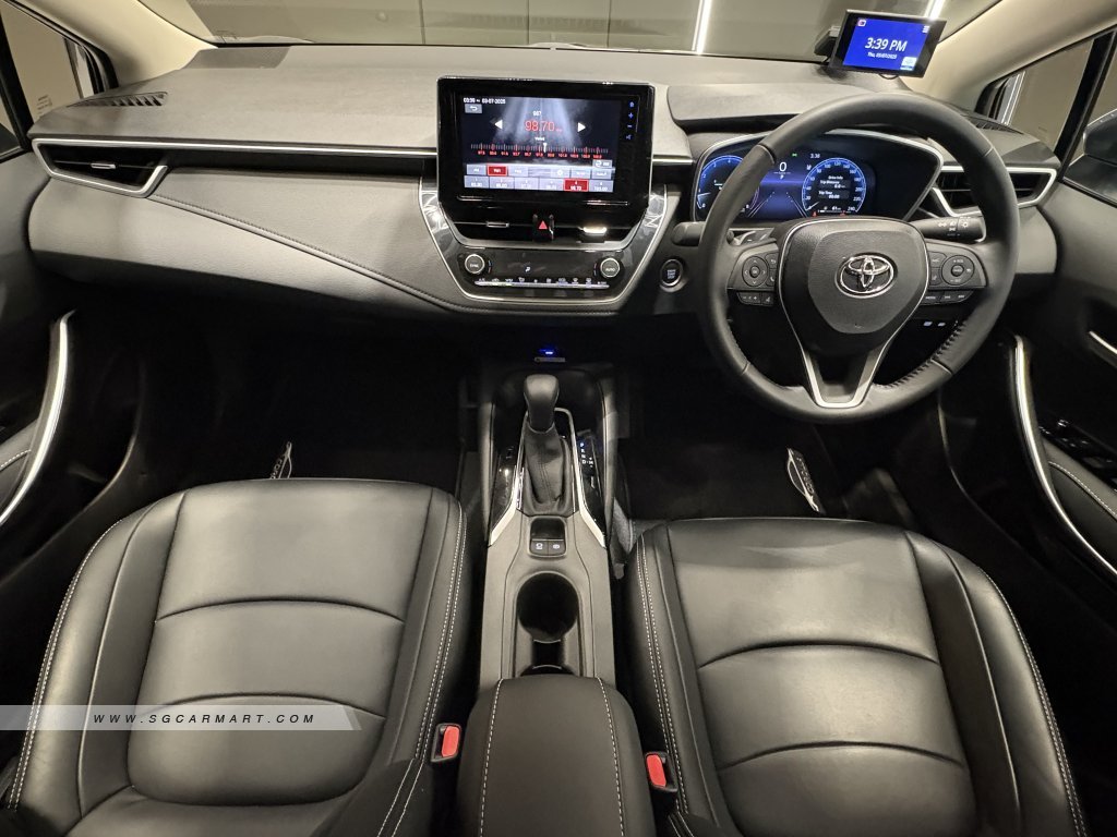Toyota Corolla Altis 1.6A Elegance