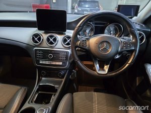 Mercedes-Benz GLA-Class GLA180 Urban Edition