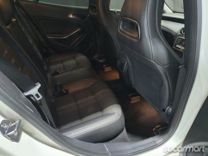 Mercedes-Benz GLA-Class GLA180 Urban Edition