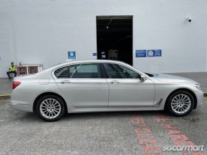 BMW 7 Series 730Li Sunroof
