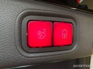 Mercedes-Benz E-Class E200 Avantgarde