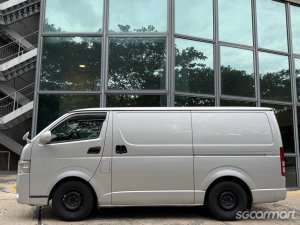 Toyota Hiace 3.0A