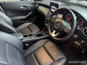 Mercedes-Benz CLA-Class CLA180 Urban