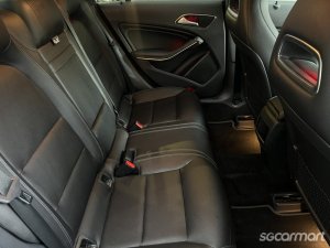 Mercedes-Benz CLA-Class CLA180 Urban