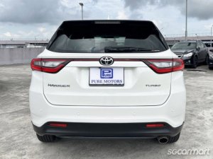 Toyota Harrier Turbo 2.0A G Panoramic Roof