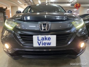 Honda Vezel Hybrid 1.5A X Honda Sensing