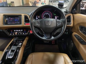 Honda Vezel Hybrid 1.5A X Honda Sensing