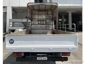 Hino XZU710R (New 5-yr COE)