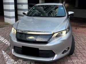 Toyota Harrier 2.0A Premium Panoramic Roof-thumbnail