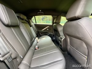Opel Astra 1.2A Turbo