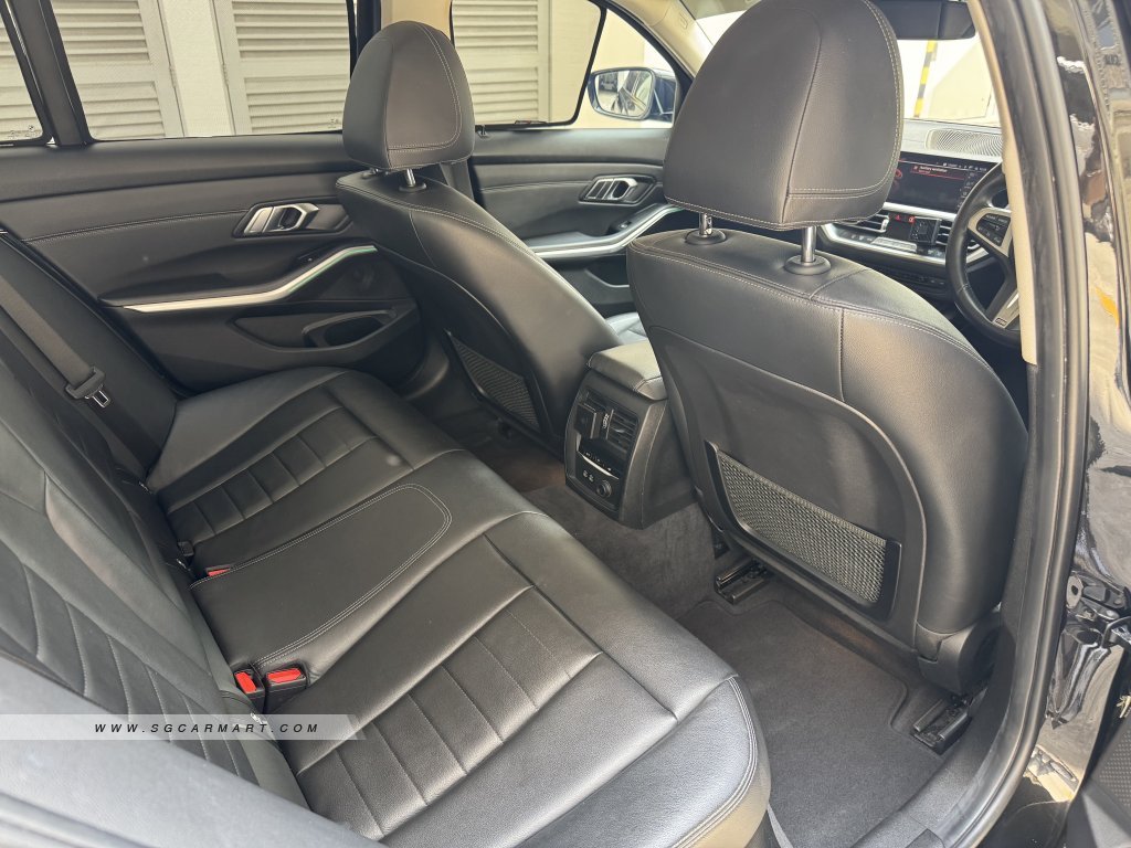 BMW 3 Series 320i Highline
