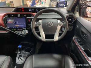 Toyota Aqua Hybrid 1.5A S