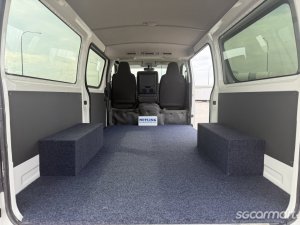 Toyota Hiace 2.8A DX