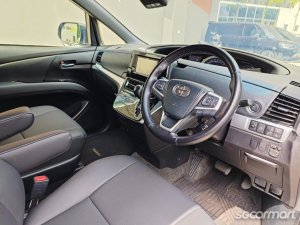 Toyota Estima 2.4A Aeras 8-Seater