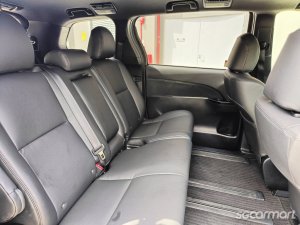 Toyota Estima 2.4A Aeras 8-Seater