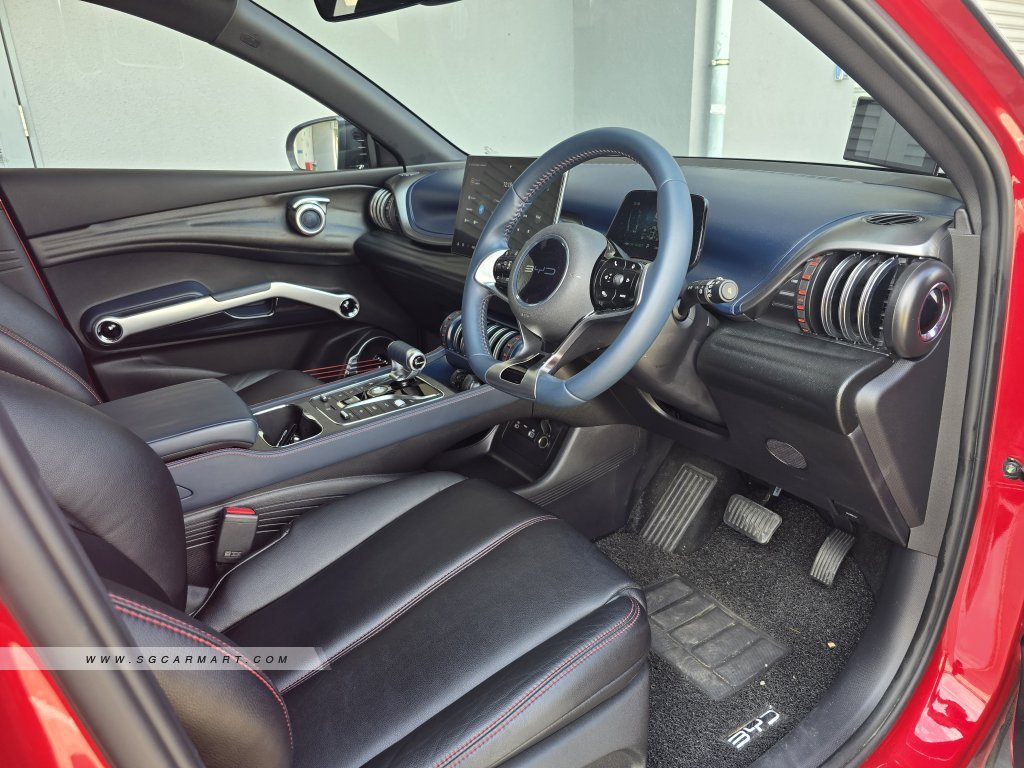 BYD Atto 3 Electric Sunroof