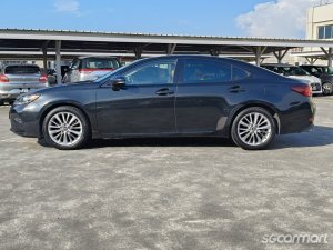 Lexus ES250 Sunroof