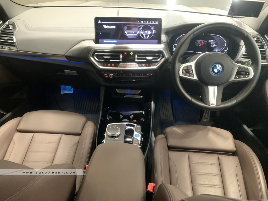 BMW iX3 Electric Inspiring Sunroof