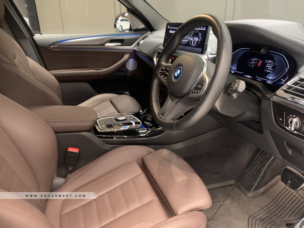 BMW iX3 Electric Inspiring Sunroof