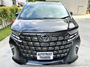 Toyota Alphard Hybrid 2.5A Elegance