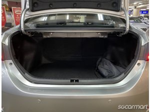 Toyota Corolla Altis 1.6A Elegance