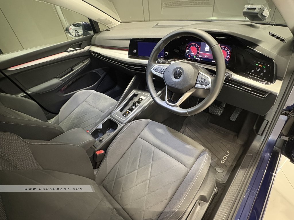 Volkswagen Golf Mild Hybrid 1.5A eTSI DSG Life