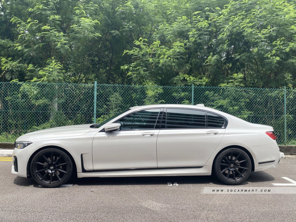 BMW 7 Series 740Li Luxury Sunroof (New 10-yr COE)