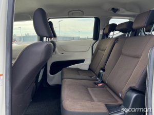 Toyota Sienta 1.5A G