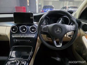 Mercedes-Benz C-Class C180 Avantgarde