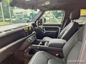 Land Rover Defender 110 Plug-in Hybrid 2.0A X-Dynamic HSE