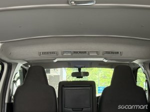Toyota Hiace 2.0A DX