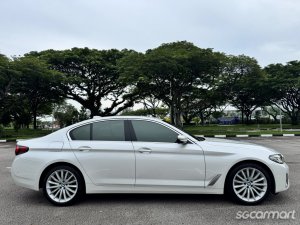 BMW 5 Series 520i Mild Hybrid Luxury