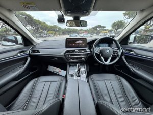 BMW 5 Series 520i Mild Hybrid Luxury