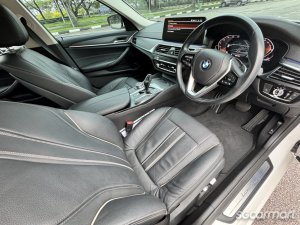BMW 5 Series 520i Mild Hybrid Luxury