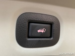 Nissan X-Trail 2.0A 7-Seater Sunroof
