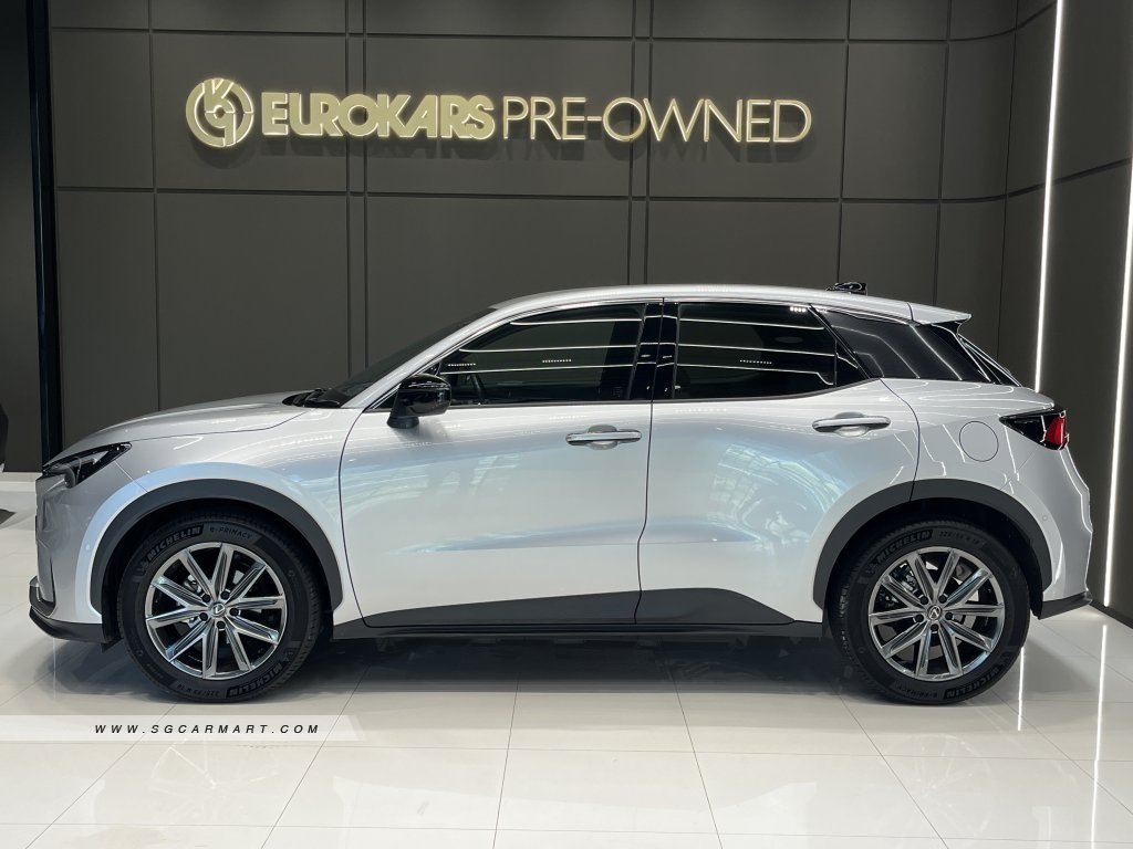 Lexus LBX Hybrid 1.5A Elegant