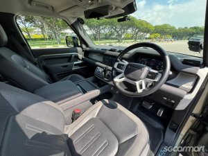 Land Rover Defender 110 Mild Hybrid 3.0A P400 First Edition