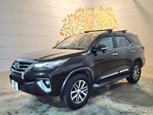 Toyota Fortuner 2.7A (New 10-yr COE)