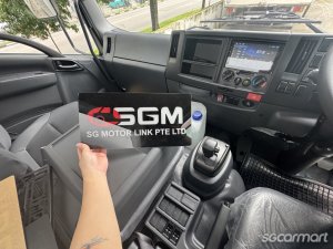Isuzu FRR90