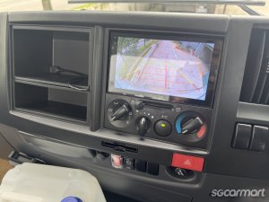 Isuzu FRR90