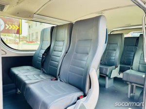 Toyota RegiusAce 3.0A DX