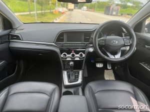 Hyundai Avante 1.6A GLS S (OPC)