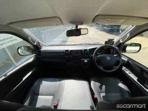 Toyota Hiace 3.0M