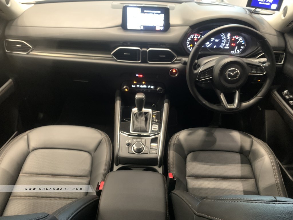 Mazda CX-5 2.0A Luxury