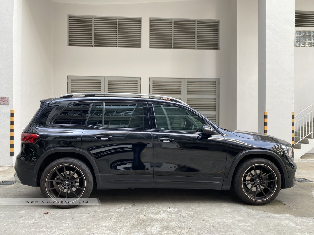 Mercedes-Benz GLB-Class GLB200 AMG Line Premium Plus