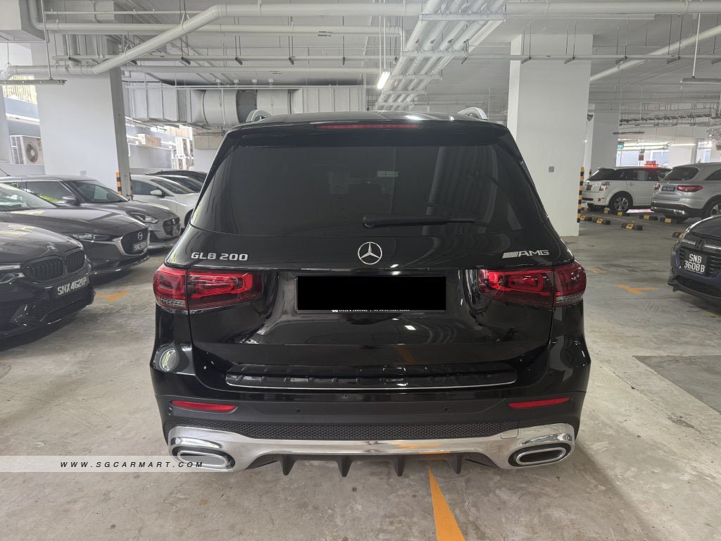 Mercedes-Benz GLB-Class GLB200 AMG Line Premium Plus