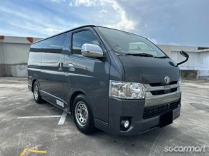 Toyota Hiace 2.8A Super GL Dark Prime